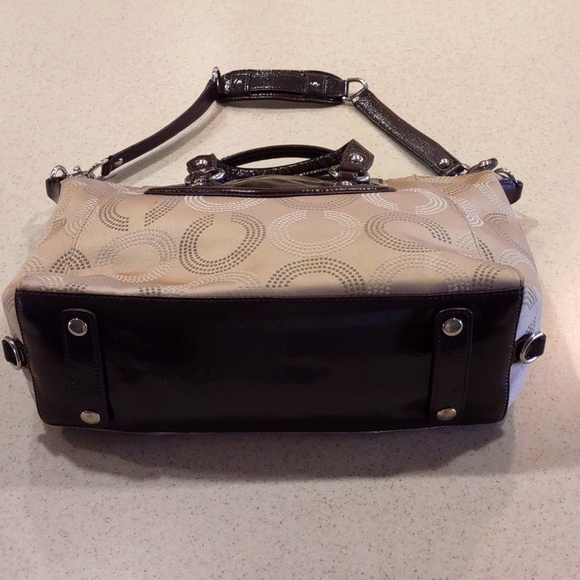 Coach Ashley Signature Satchel in Tan and Brown With Detachable Shoulder Strap - Picture 5 of 16